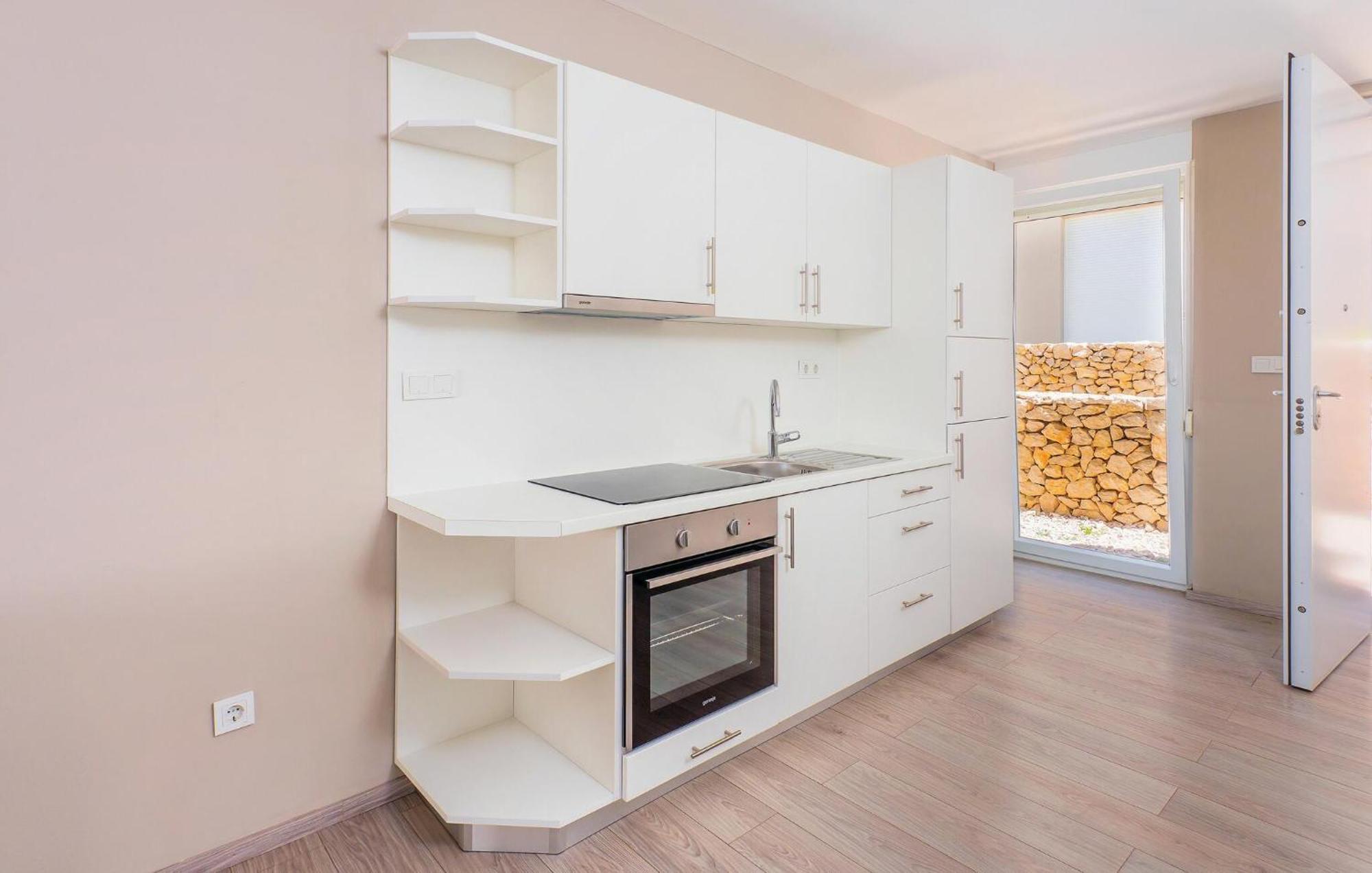 Pet Friendly Apartment In Povljana With Kitchen Luaran gambar